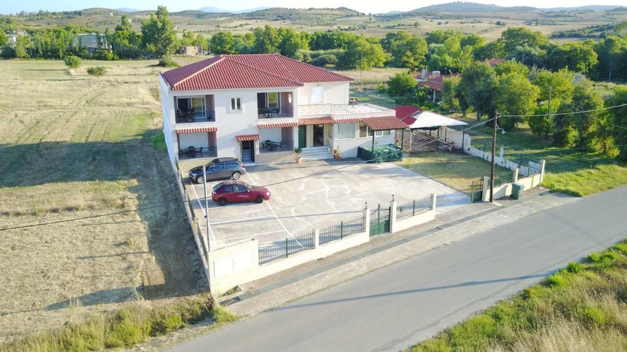 Avantis Apartments Perivolia  Dış mekan fotoğraf