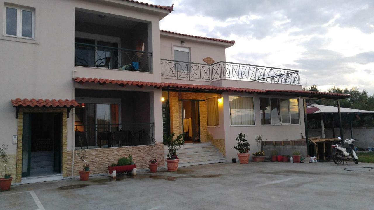 Avantis Apartments Perivolia  Dış mekan fotoğraf